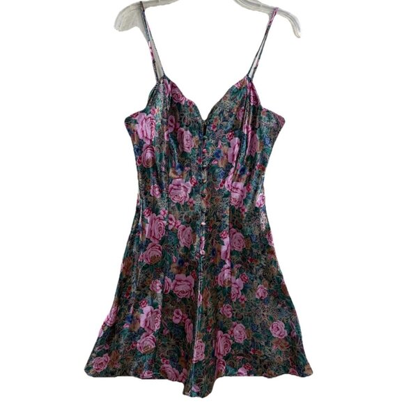 Victoria's Secret Other - Victoria's Secret VTG Medium Gold Label Satin Floral Rose Nightie Slip Dress EUC